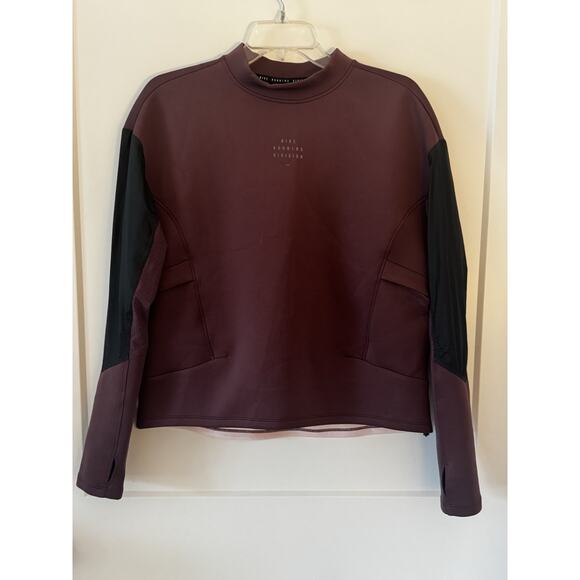 Nike Dri Fit Run Divsion Long Sleeve Shirt Size M Pullover Jacket Workout - Picture 1 of 12